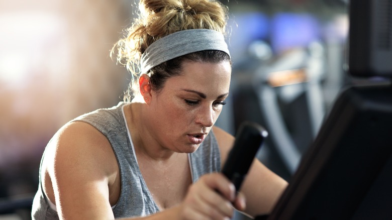 woman wearing sweatband
