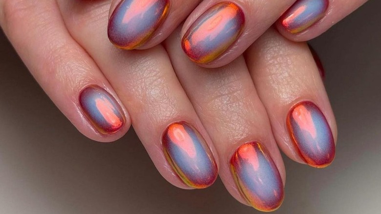 color-changing chrome manicure