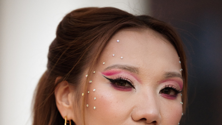 Black and pink color block