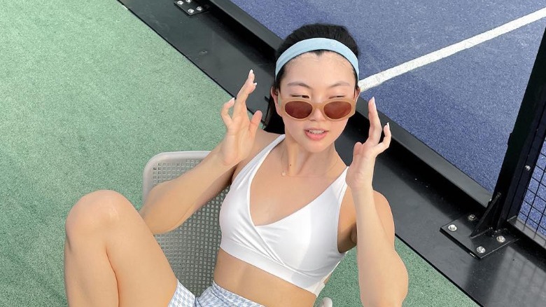 Cotton headband in ponytail