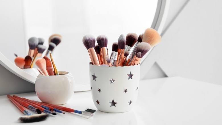 Makeup brush holder on countertop