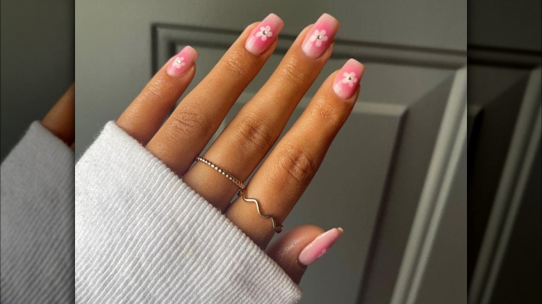 Negative space daisy nails