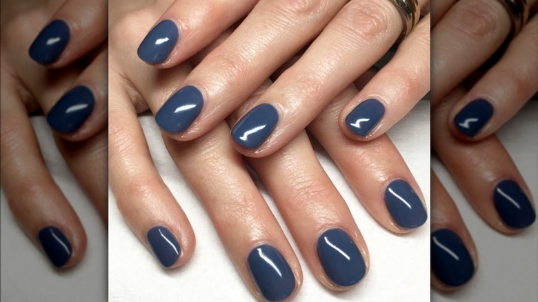 blue manicure
