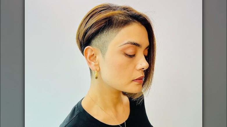Asymmetrical disconnected cut