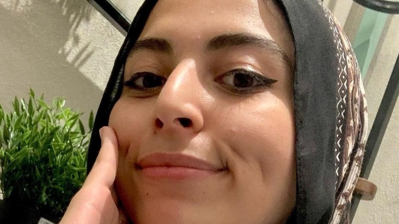 woman with double-lined eye makeup