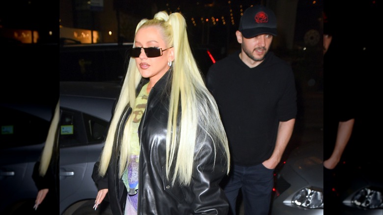 Christina Aguilera in pigtails