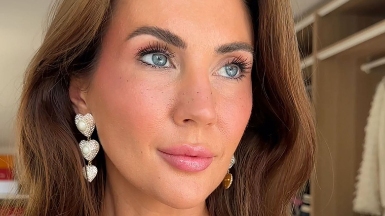 Pink lipstick heart earrings