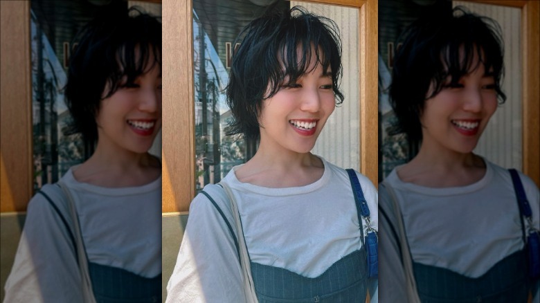 A messy wet-look cub