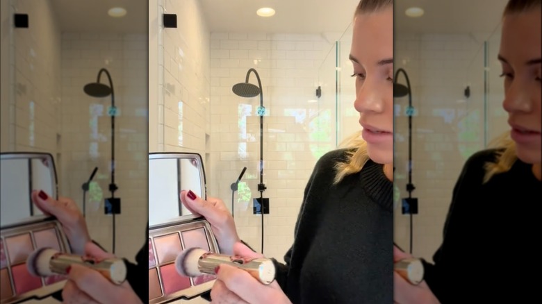 Sofia Richie Grainge using palette