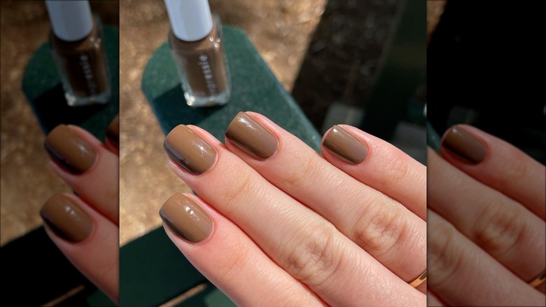 Mocha nails