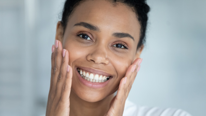 Woman with clear, smooth skin