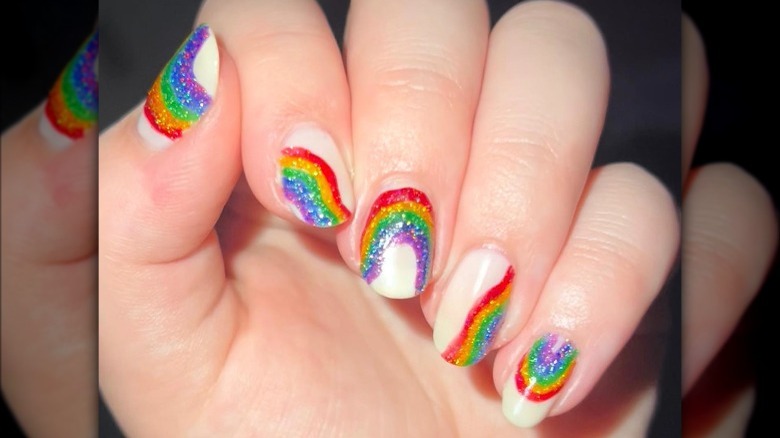 Pride nails