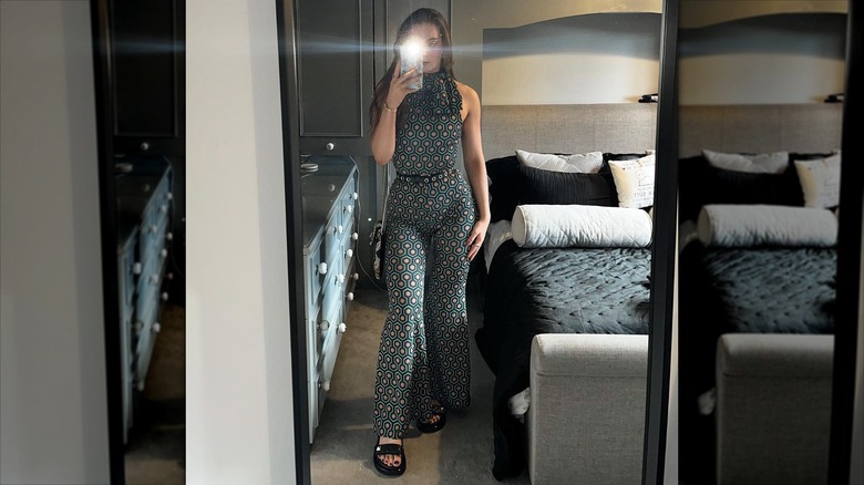 Jumpsuit with black belt