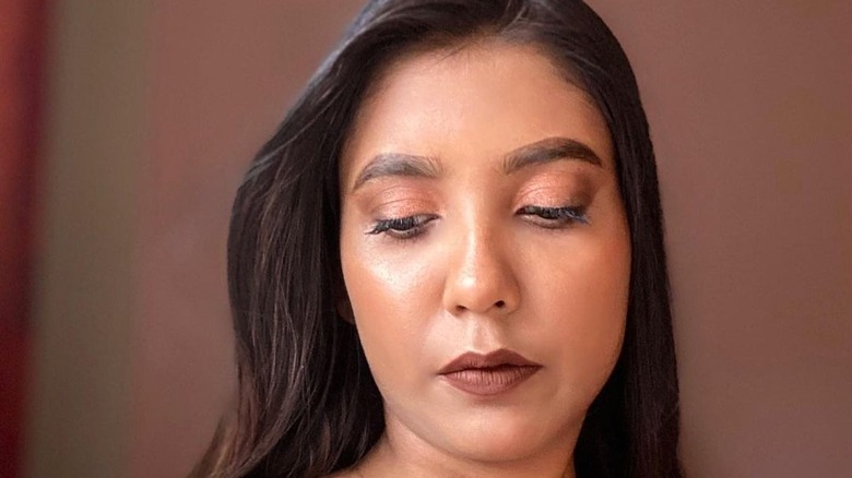 Girl wearing brown lipstick