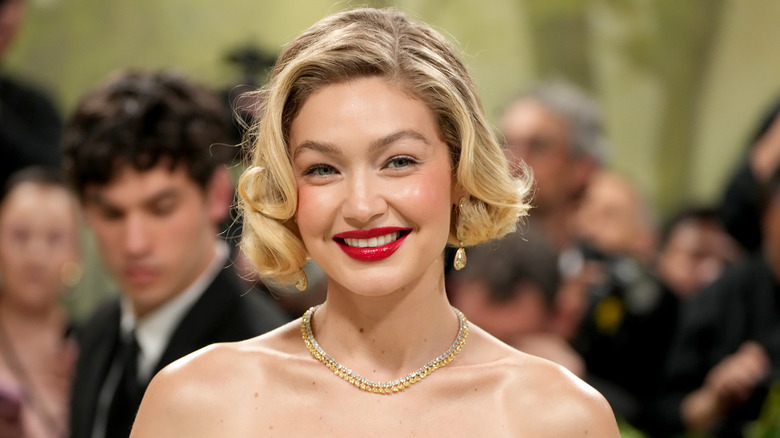Gigi Hadid with princess bob haircut