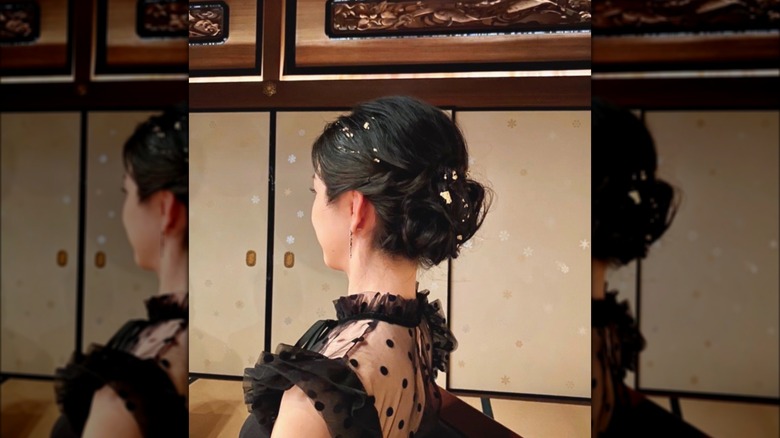 Gold leaf in an up-do