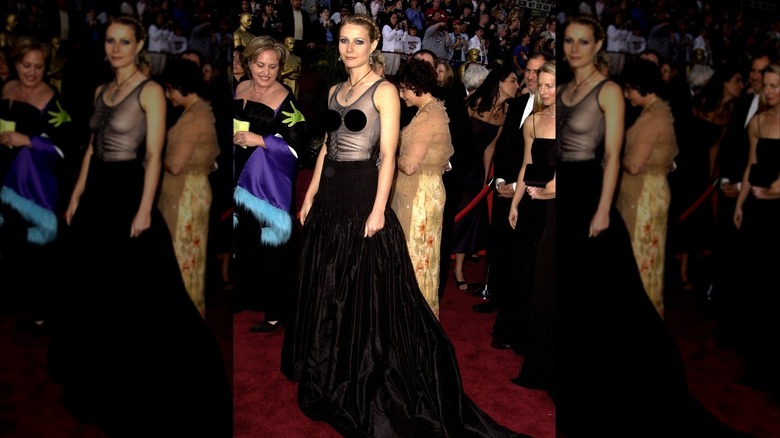 Gwyneth Paltrow at the 2002 Oscars