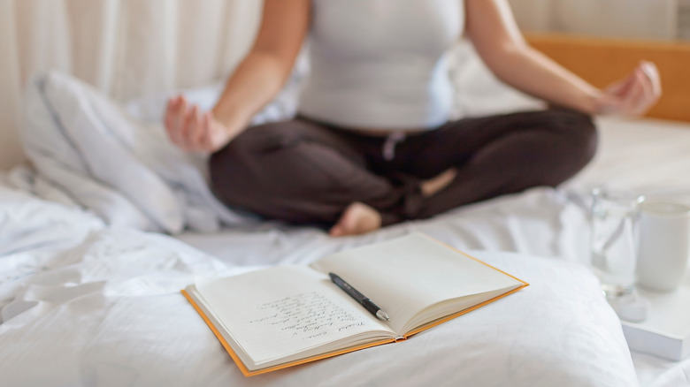 woman mediating with gratitude 