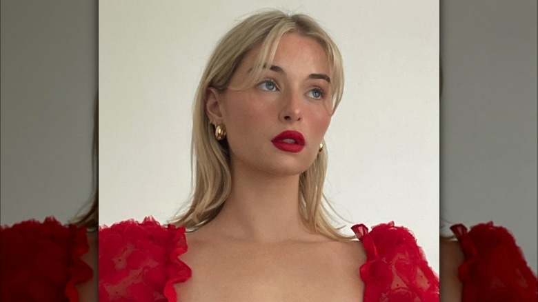 Lob with curtain bangs