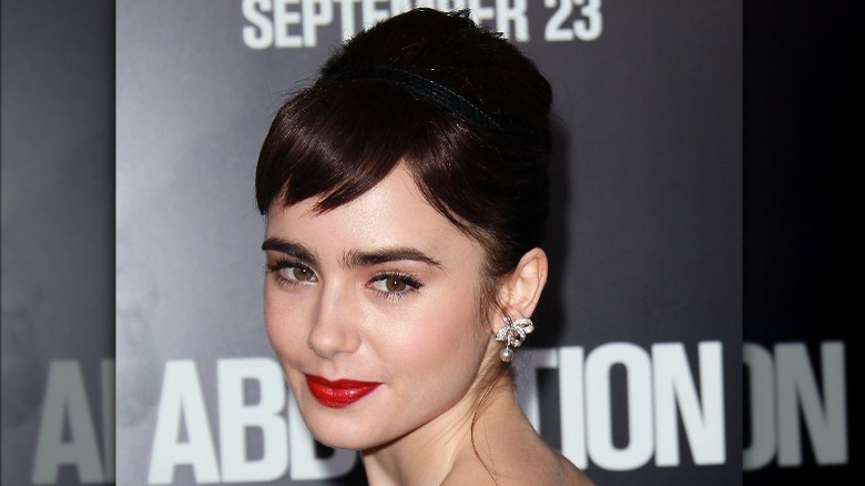 Looped bun hairstyle