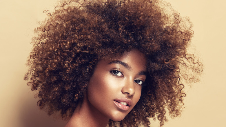 woman with natural hair