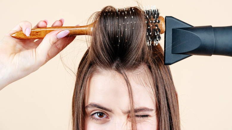 Girl adds height to roots 