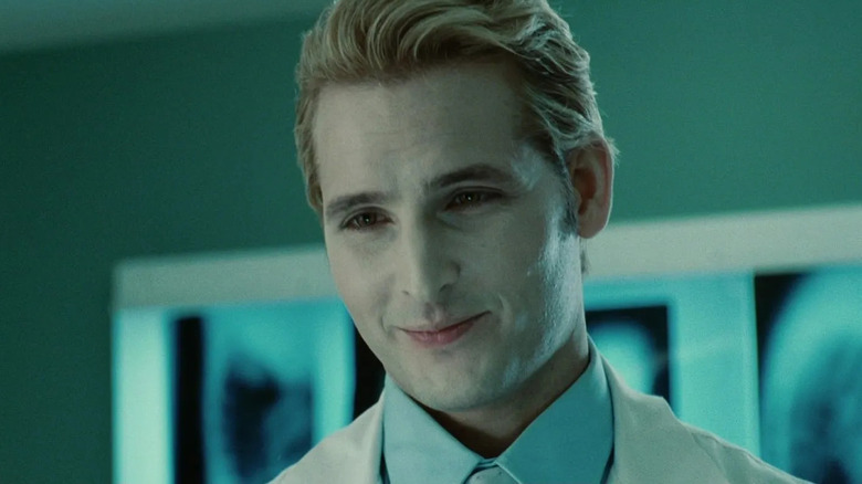 Carlisle Cullen in lab coat