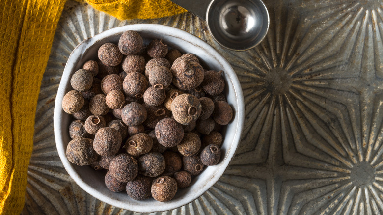 Allspice berries