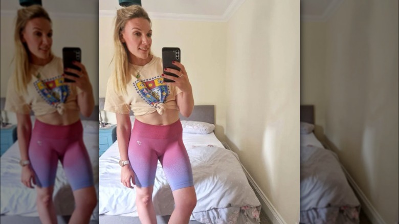 Bike shorts and graphic tee outfit