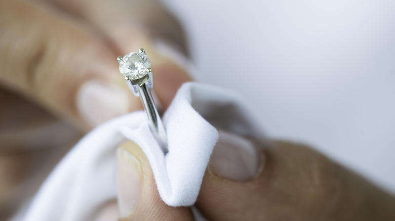 Jeweler polishing ring