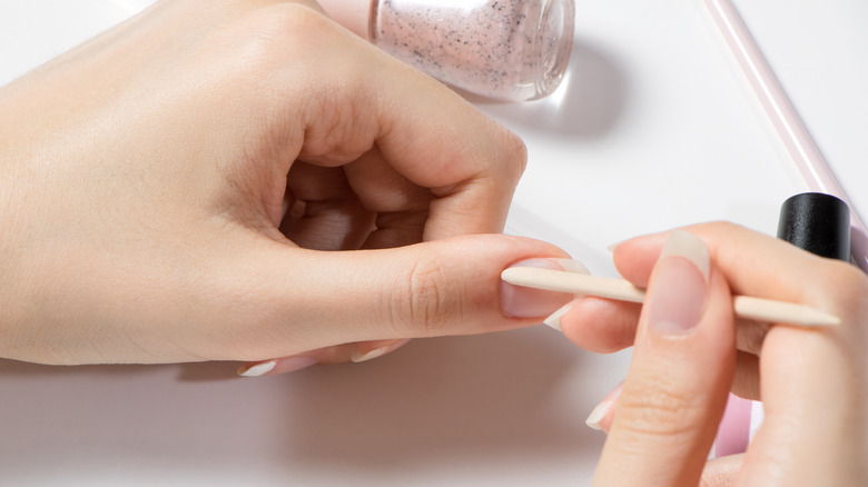 pushing back cuticles at home