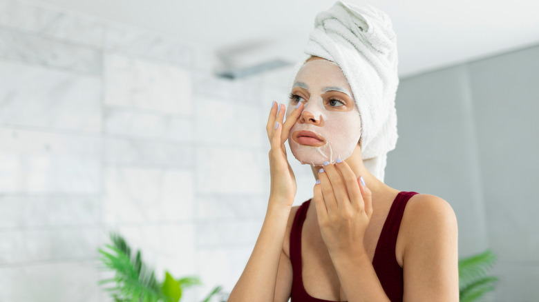 Woman wearing face mask