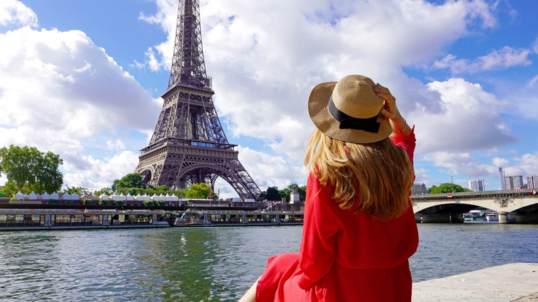 woman looking at Eiffel tower