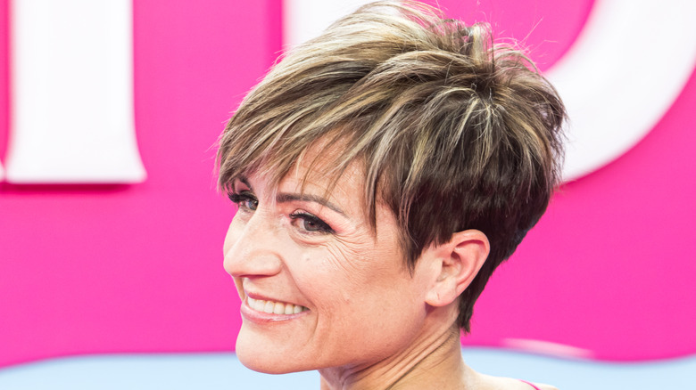 Sara Escudero short haircut