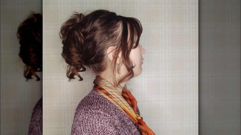 Girl wearing an XL Cali twist