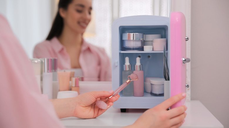 Two gua shas in a bowl