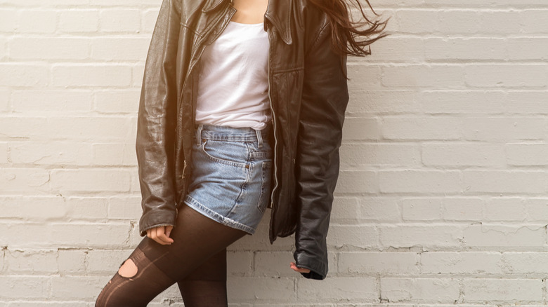 Woman wearing black tights