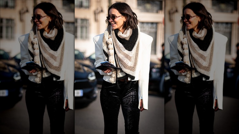 woman wearing crochet scarf