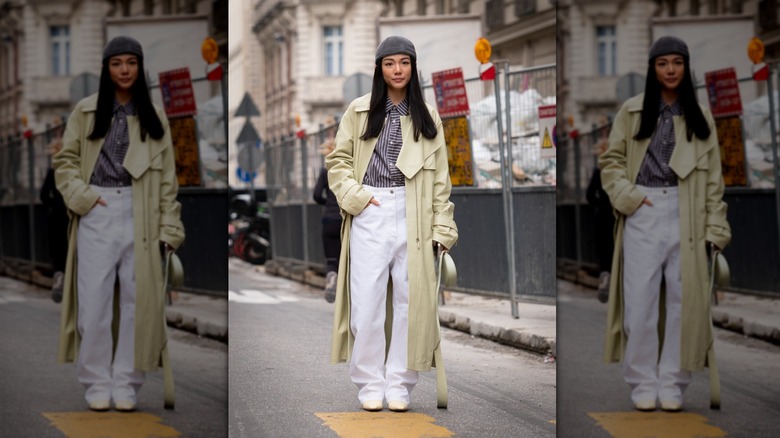 White jeans and hat outfit