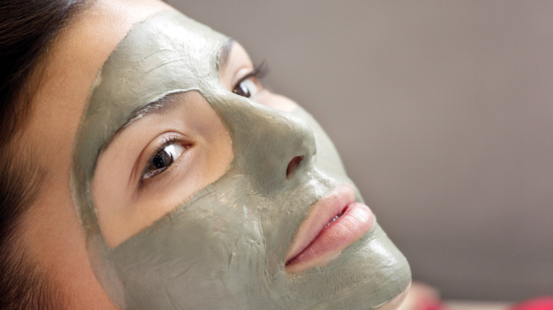 A woman with face mask