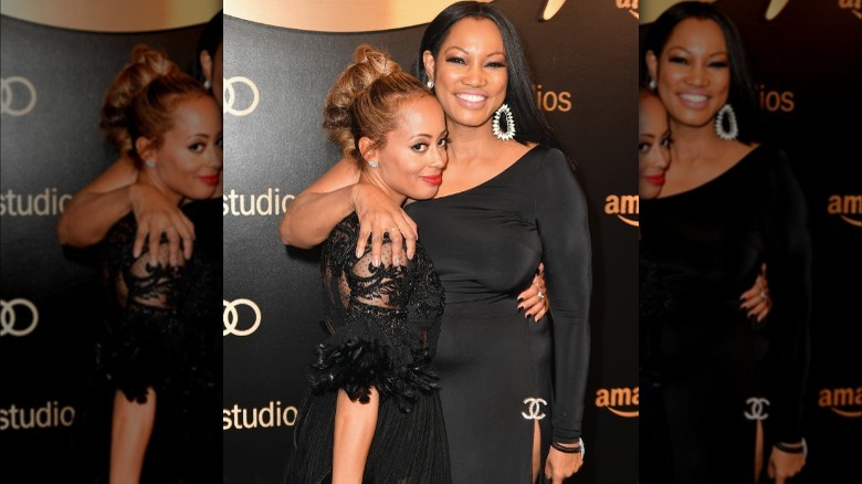 Women attend Golden Globes in black