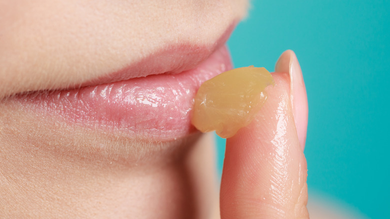 Vaseline lip application