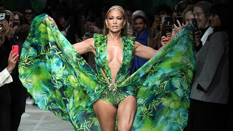 Jennifer Lopez walking in Versace show