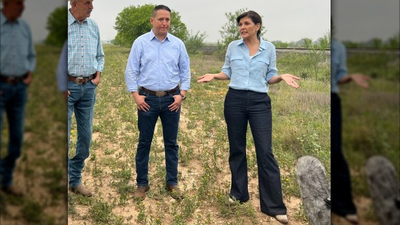Nikki Haley does an outdoor photo op