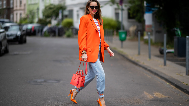 Girl wearing Levi's 501 jeans