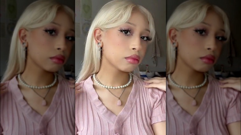 Soft Coquette makeup