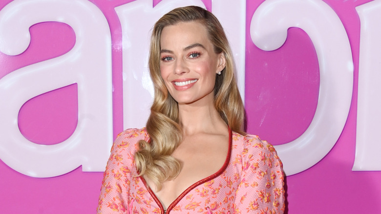Margot Robbie, Barbie photocall, London