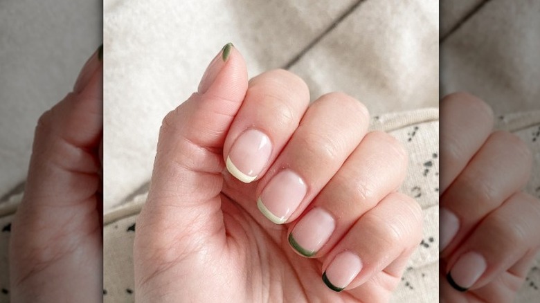 French tip nails
