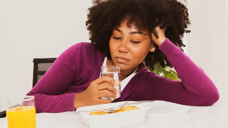 woman without appetite