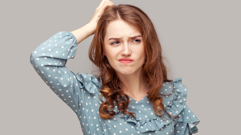 woman having trouble concentrating